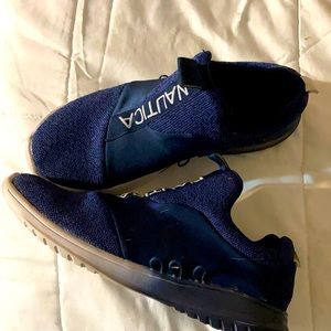 Almost new Nautica gym shoes